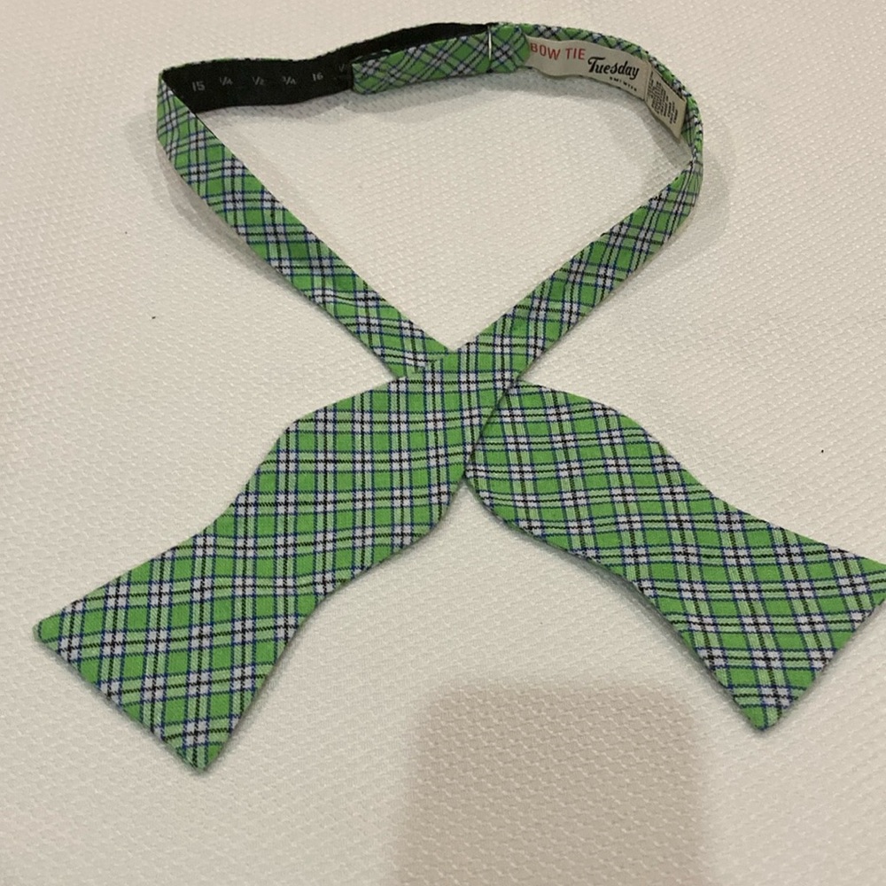 Tuesday Bow Tie